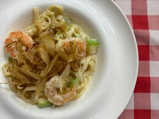 Паста з тигровими креветками та цукіні (280g)