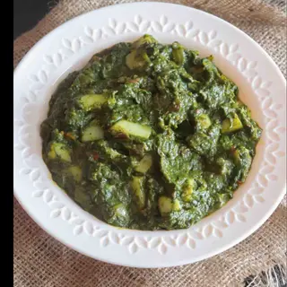 Saag Aloo (Vegan Option)