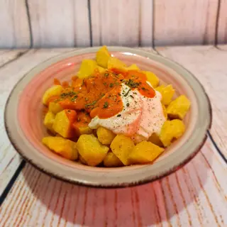 Patatas Bravas “La Granaína” (Ración)