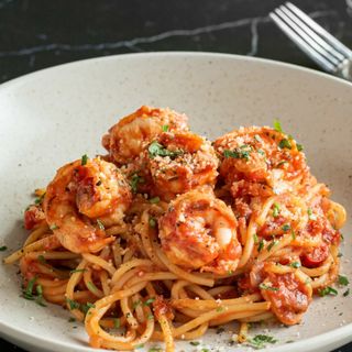 Tjestenina s kozicama