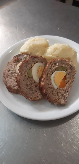 Руло Стефани с картофено пюре (400г)