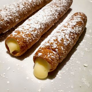 Canutillo De Hojaldre (1 Pza.)