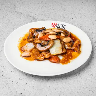 Pollo en salsa de almendras