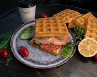 Говяжья ветчина с овощами