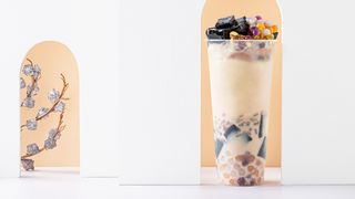 Té con leche con gelatina de hierba, judía roja y gelatina de coco(700 Ml.)