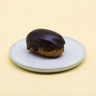 Petisú Chocolate Pequeño