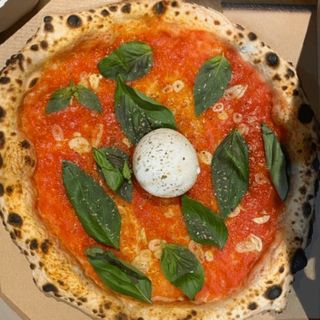 Marinara Con Burrata