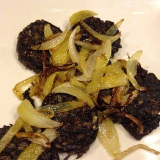Morcilla Encebollada (Ración)