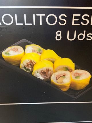 Rollitos Especiales (8 Uds)