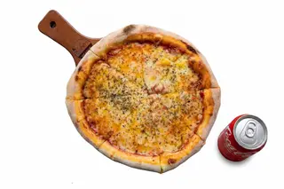 Pizza  Margarita velika + Coca Cola