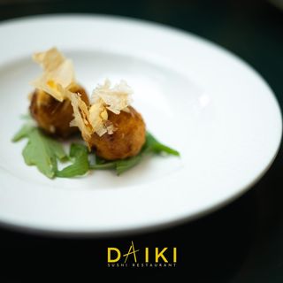 8. Takoyaki - 2 pezzi