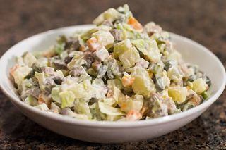 Салат "Оливье"