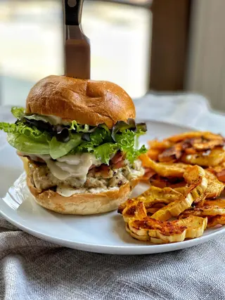 Royal Burger