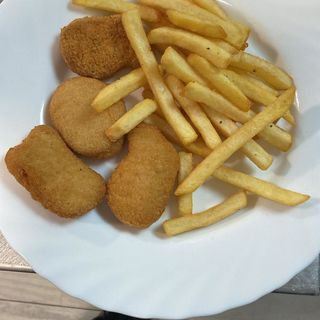 Nuggets de pollo / Chicken nuggets (CHILDREN)