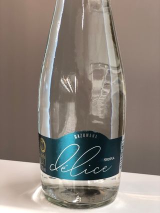 Woda mineralna gazowana 