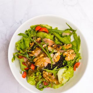 Zone Salmon (330г) - Апетитна салата с пушена сьомга