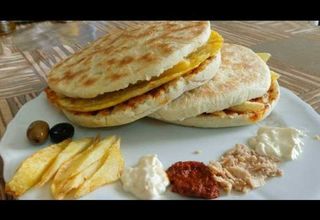 Chappati Omelette Salami