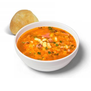 Ciorba de fasole boabe cu afumatura