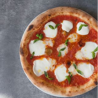 Pizza buffalina (30 Cm.)