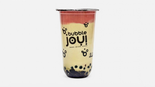 Matcha z pianką truskawkową