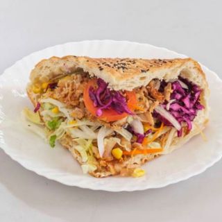 Menú Pita Kebab, patata y bebida 