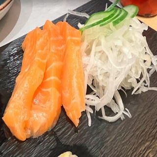 101.Sashimi De Salmón (5 Pzs.)