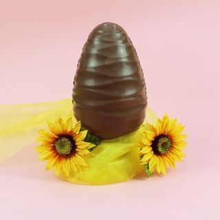 Uovo cioccolato al latte