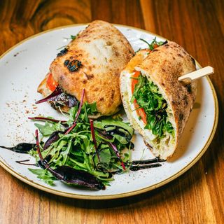 Panino pesto + Coca Cola