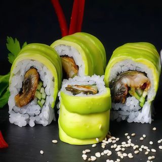 Sushi rollo Caterpillar (8 pzs.)