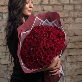 Букет из 101 красной розы