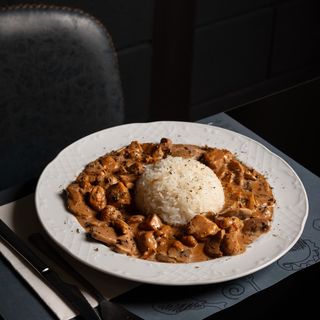 Strogonoff De Pollo Al Estilo Coyunda