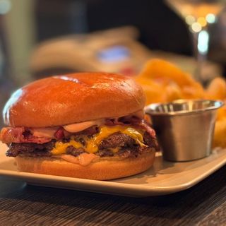 Double smashed burger