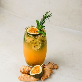 Passion & Ginger Mojito