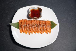 7. Tataki di salmone