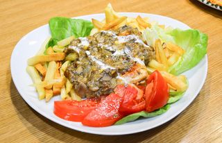 Piletina u šampinjon sosu