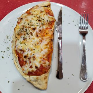 Calzone Carbonara