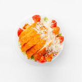 Salată Caesar cu Schnitzel