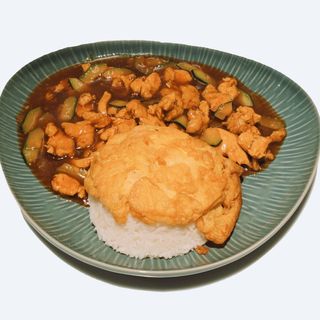 Poke De Arroz Con Pollo(Caliente)