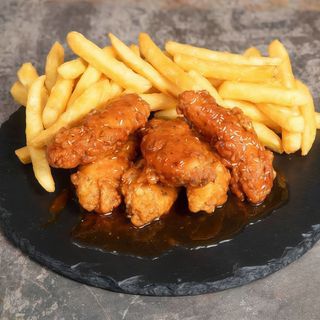 Asian Fried Chicken Sweed Chilli(Tiras de pollo y Patata fritas)