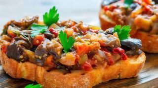 Bruschetta de caponata