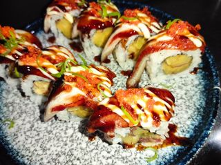 Uramaki Boniatos Anguila (8 Pzs.)