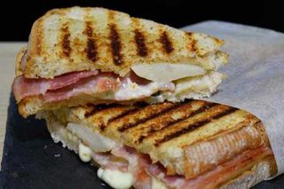 Sándwich De Bacon Y Queso