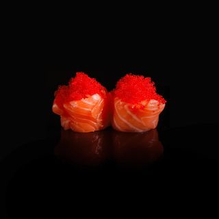 Salmon tobiko Gunkan