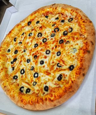 Pizza cu Piept de Pui la grătar Ø 40cm