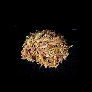 Spaghetti thai manzo