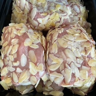 Panino cosciotto ale mandorle