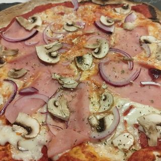 Pizza Capricchio (30 Cm. x 30 Cm.)