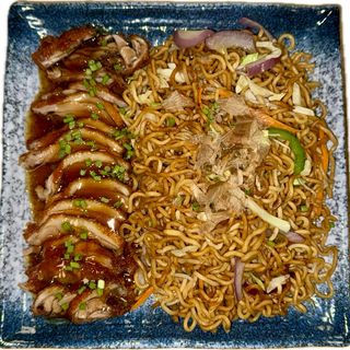 Yakisoba de pato