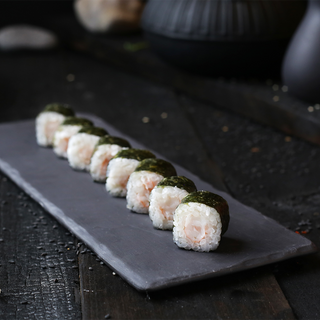 Ռոլ մակի մանրածովախեցգետնով