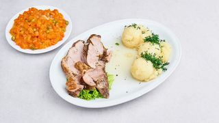 Pieczony udziec z indyka wsosie własnym